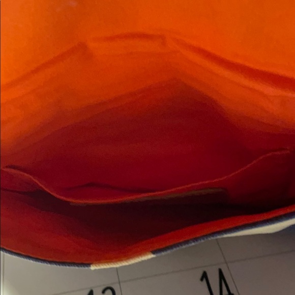 Felix Rey for Target clutch - Picture 2 of 4